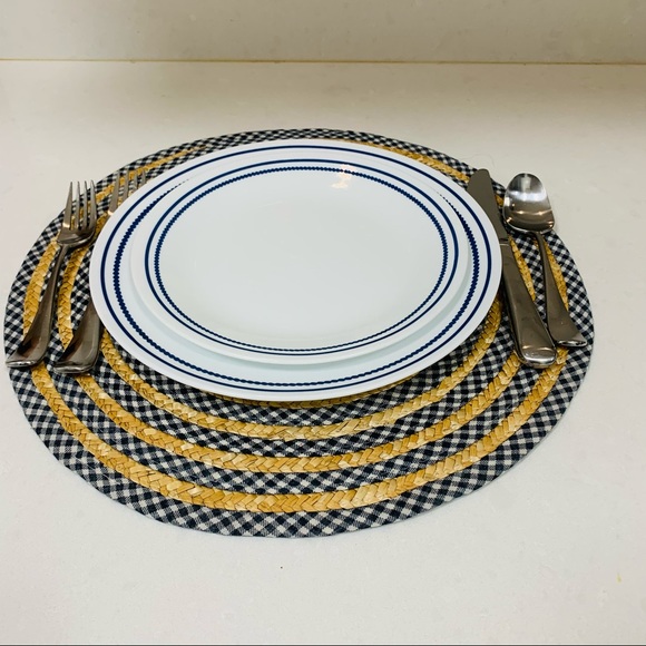NWT 5 straw blue and white circular placemats - Picture 6 of 6